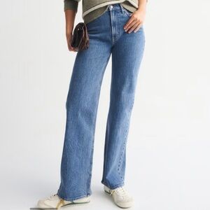 Abercrombie 90s Relaxed Jeans